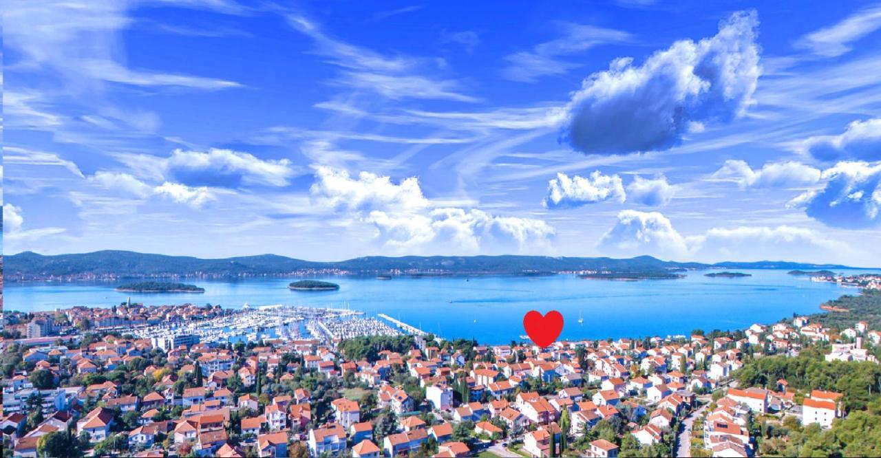 Beach Apartments Roza - The Garden Apartment Biograd Na Moru Dış mekan fotoğraf